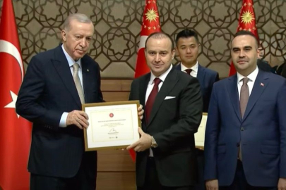 Cumhurbaşkanı Erdoğan, Bursa'nın önde gelen sanayi firmasına teşekkür belgesi verdi