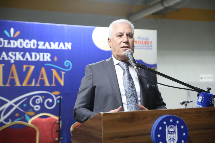 Başkan Mustafa Bozbey’den Yunuseli Mahallesi'nde gençlere halı saha müjdesi - Bursa Hayat Gazetesi-4