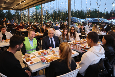 Ramazan boyunca Nilbel Kafe Koza’da öğrencilerle dayanışma iftarı