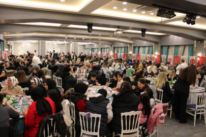MHP Yıldırım İlçe Başkanlığı’ndan kadınlarla birlikte iftar