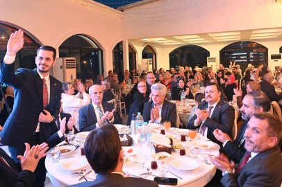 AK Parti Osmangazi teşkilatı aile iftarında birlikte olmanın keyfini çıkardı