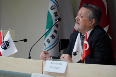 Emekli Büyükelçi Aydın Nurhan'dan gençlere tavsiye! 'Hemen harekete geçin'