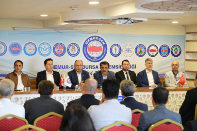 Memur-Sen’in Bursa bayramlaşma programında İsrail’e tepki gösterildi