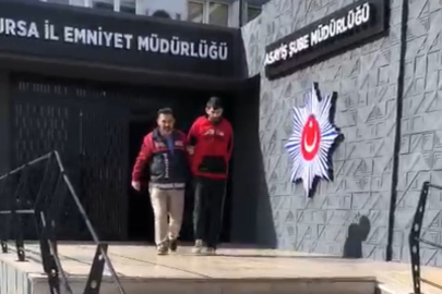 Bursa’da çaldığı Atatürk büstünü satmış! Yakalanan şüpheli tutuklandı