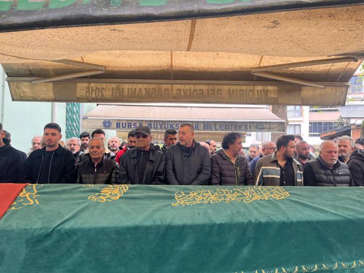 Uludağ'daki yangından günler sonra acı haber! Anne Fikriye Usta'ya veda -Bursa Hayat-4
