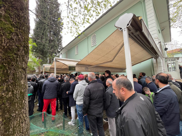 Uludağ'daki yangından günler sonra acı haber! Anne Fikriye Usta'ya veda -Bursa Hayat-3