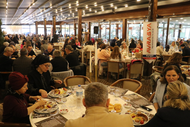 Kaner Yavuz adaylığını açıkladı “Güçlü oda, güçlü meslektaş” - Bursa Hayat Gazetesi-2