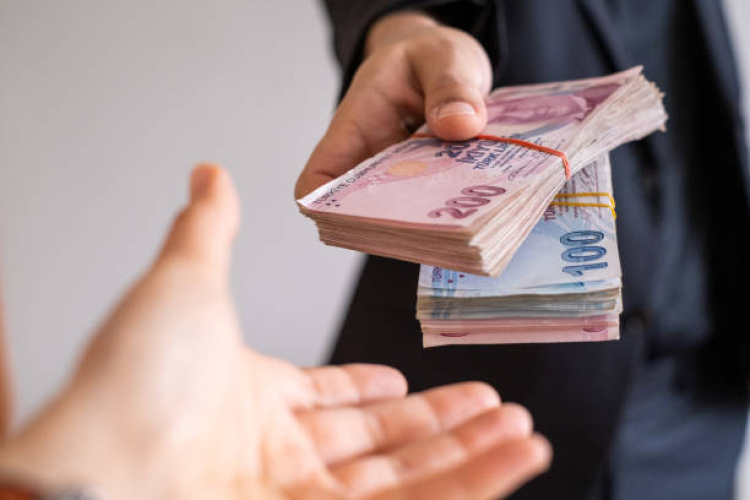 Bankalar kesenin ağzını açtı! 75.000 TL faizsiz kredi fırsatı… Hangi banka ne kadar faizsiz kredi veriyor? - Bursa Hayat Gazetesi-8