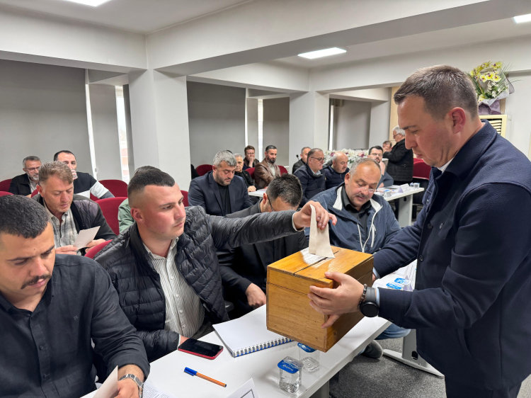 Geyve Belediye Meclisi’nde önemli kararlar aldı - Bursa Hayat Gazetesi-2