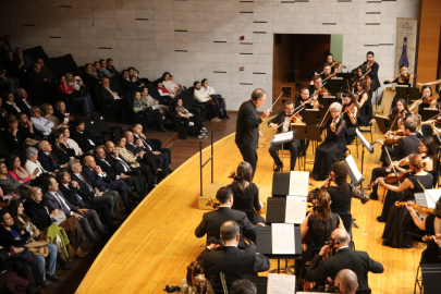 Bursa’nın sanat öncüsü Prof. Dr. Ayhan Kızıl, vefatının 10. yılında anma konseriyle yâd edildi
