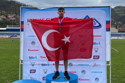 Osmangazi Belediyespor'un milli sporcusu dünya üçüncüsü oldu