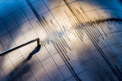 Denizli'de deprem! Çivril sallandı