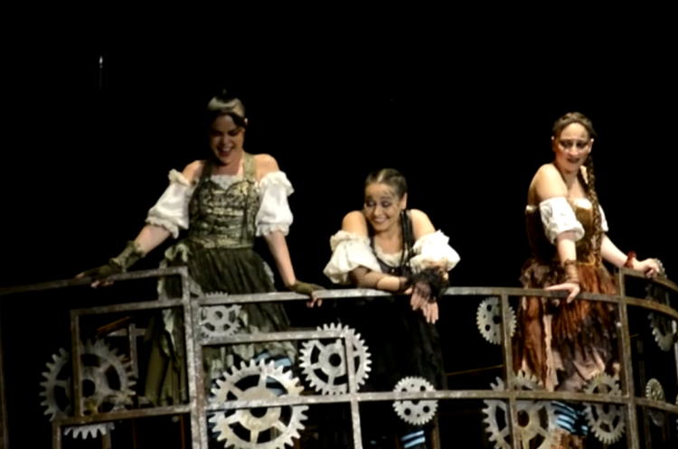 Bursa'da sahnelenen 'Lysistrata' oyunu ile Antik Yunan'a yolculuk -Bursa Hayat-3