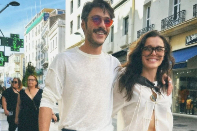 Hafsanur Sancaktutan’dan romantik kutlama