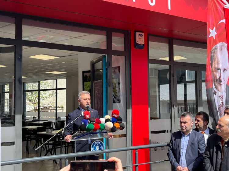 Bursa’da dayanışmanın yeni adresi: Kent Lokantası Yıldırım’da hizmete açıldı-Bursa Hayat Gazetesi-3