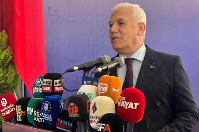 Bursa'nın modernleşme yolculuğu bu kitapta! Fuarda tanıtımı yapıldı
