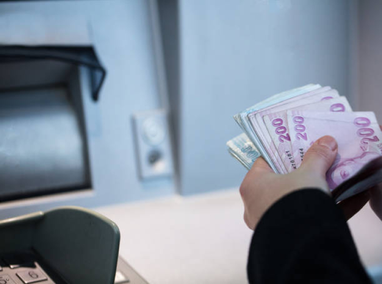 Bankalar bayram öncesi hamlelerine başladı: Limitler güncellendi - Bursa Hayat Gazetesi-4