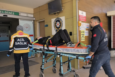 Bursa İnegöl'de motosikletler çarpıştı: 1'i ağır 3 yaralı