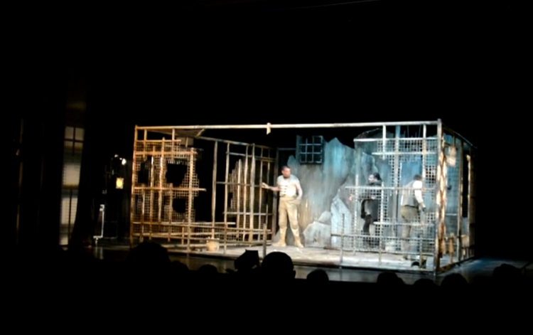 'Ebedi Barış' adlı oyun Barış Manço Kültür Merkezi’nde sahnelendi!  -Bursa Hayat-2