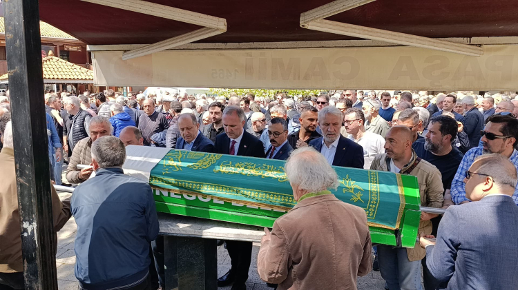 İnegöl'ün sevilen doktoru gözyaşlarıyla uğurlandı!-Bursa Hayat Gazetesi-2