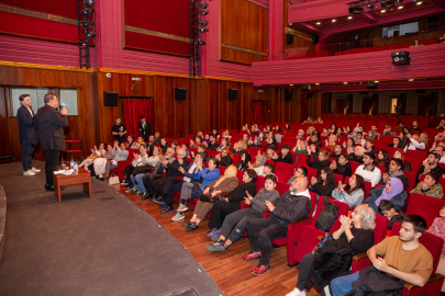 'Nazım Hikmet Yılı' etkinlikleri çerçevesinde Bursa'da özel gösterim