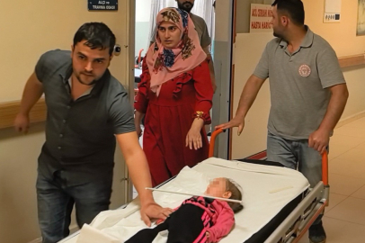 Bursa’da korkutan olay: 2 yaşındaki çocuğun çenesine askı saplandı