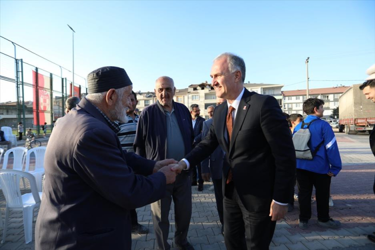 İnegöllüler altyapı ve sağlık ocağı talebini Başkan Taban’a iletti - Bursa Hayat Gazetesi-2