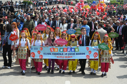 23 Nisan Bursa’da masal gibi geçti! Çocuk Şenliği unutulmaz anlara sahne oldu