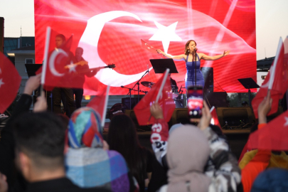 Osmangazi’de 23 Nisan coşkusu Ecem Boyacı konseriyle taçlandı