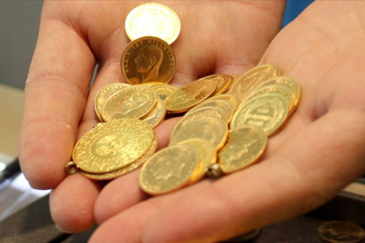 Bursa Kapalı Çarşı altın fiyatları | Altın fiyatları gerilemeye devam ediyor! 25 Nisan 2025