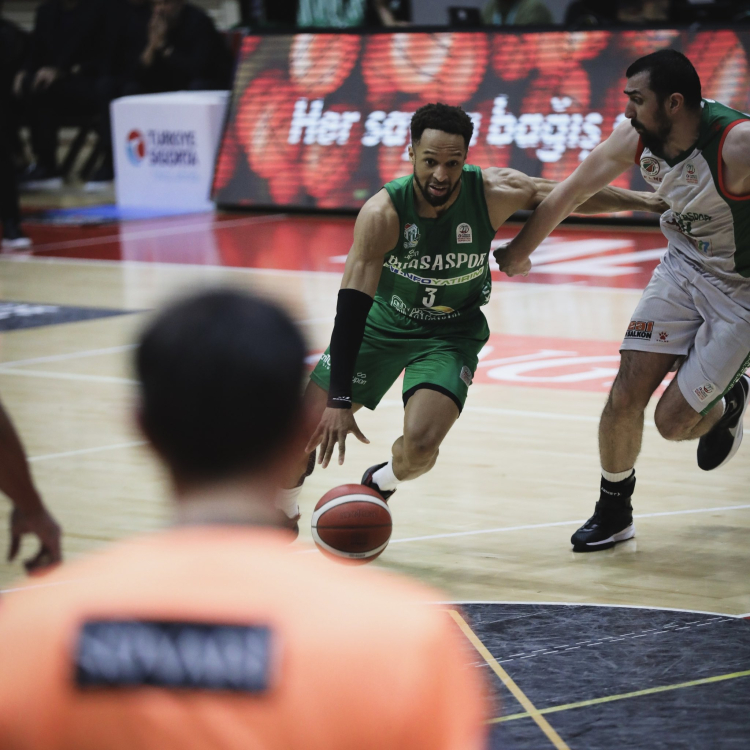 Bursaspor Yörsan, Semt77 Yalovaspor’u 20 sayılık farkla yendi - Bursa Hayat Gazetesi-5