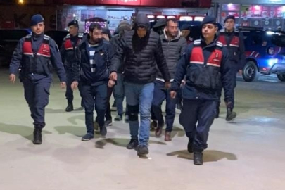 Bursa’da jandarmadan bağ evi baskını: 8 kişi suçüstü yakalandı
