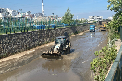 Bursa’da yaz öncesi dere temizliği başladı!