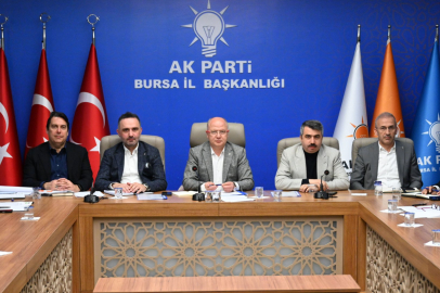AK Parti Bursa teşkilatından istişare toplantısı