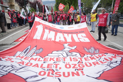 Bursa’da 1 Mayıs binlerce kişinin katılımıyla coşkuyla kutlandı