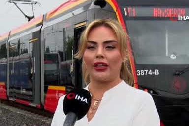 Kayseri'de raylı sistem yolcuları kadın vatmanlara emanet