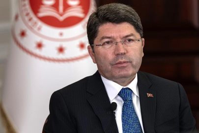 Adalet Bakanı Tunç’tan Özgür Özel’e saldırıyla ilgili açıklama: “Eski yasal düzenlemeye göre tahliye edilmiş”