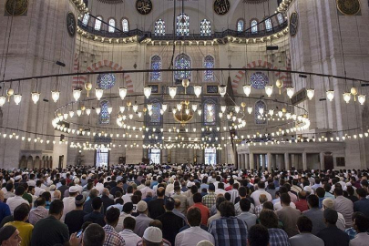 Kocaeli namaz vakitleri | Güncel ezan saatlerini takip edin! 4 Mayıs 2025
