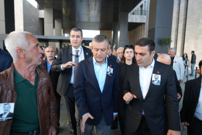 Özgür Özel’den taziye ve saldırıya tepki: “Barış konuşulsun, şiddet değil"