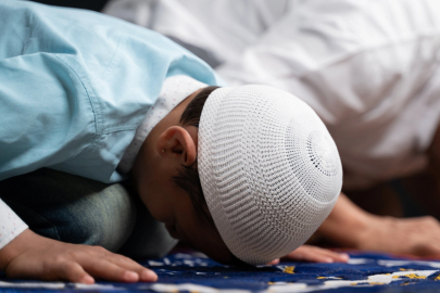 Kocaeli namaz vakitleri | Güncel ezan saatlerini takip edin! 5 Mayıs 2025