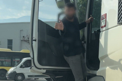 Bursa'da trafikte gergin anlar!