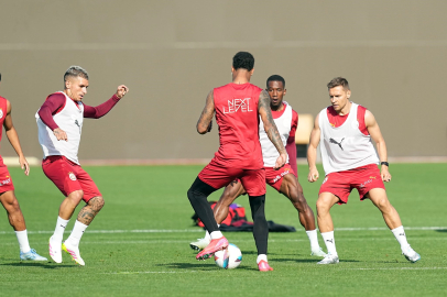 Galatasaray, Trabzonspor maçı için hazırlıklarını sürdürüyor