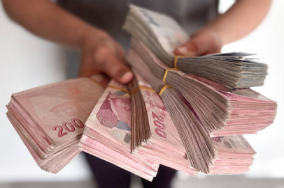 Bankalar mevduat faizlerinde rekabeti hızlandırdı: 1 ayda 3 bin 875 TL getiri