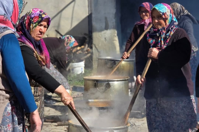 Bursa’da 672 yıllık gelenek yaşatılıyor: Kazanlar "Dede Aşı" için kaynadı