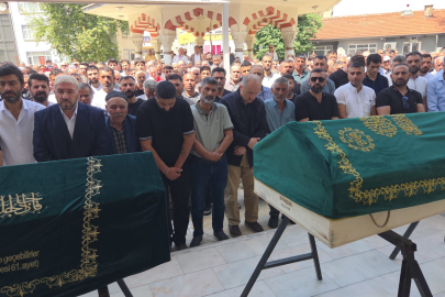 Orhangazi'deki kazada hayatını kaybeden üç kişi gözyaşlarıyla uğurlandı
