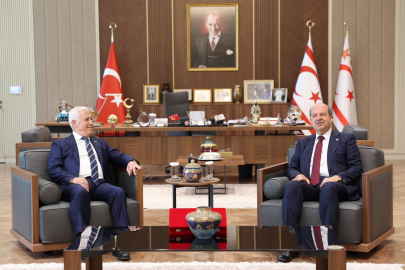 KKTC’de Bozbey-Tatar görüşmesi: Direkt uçuşlar ve ikili ilişkiler konuşuldu