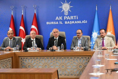 AK Parti Genel Başkan Vekili Efkan Ala'dan Bursa İl Başkanlığı'na ziyaret