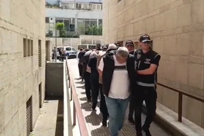 Bursa'da emeklilere kredi tuzağı: 2,6 milyar liralık vurguna şafak operasyonu