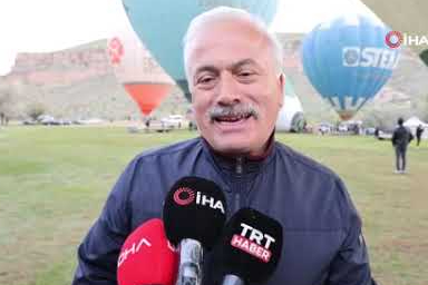 Ihlara Vadisi’nde balonla anlamlı anneler günü sürprizi