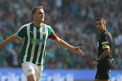 Ertuğrul Ersoy yeniden Bursaspor’da!
